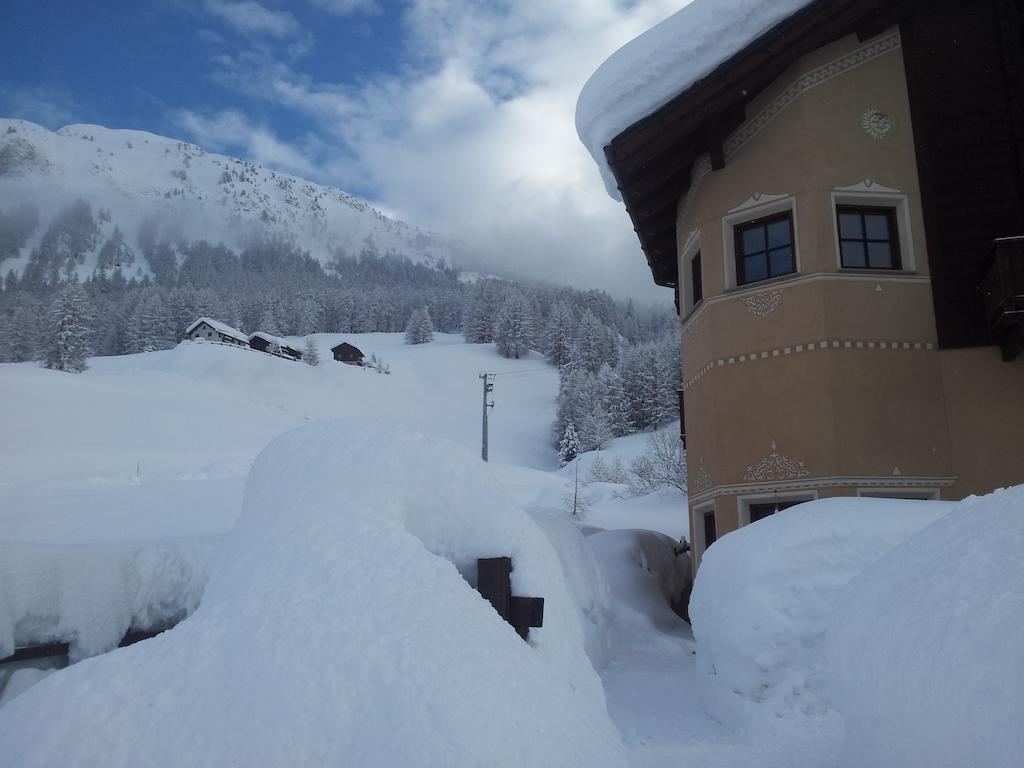 Chalet Rin Da Pemont Livigno Eksteriør bilde